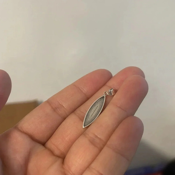 925 Sterling Silver Surfboard Pendant - Picture 9 of 9